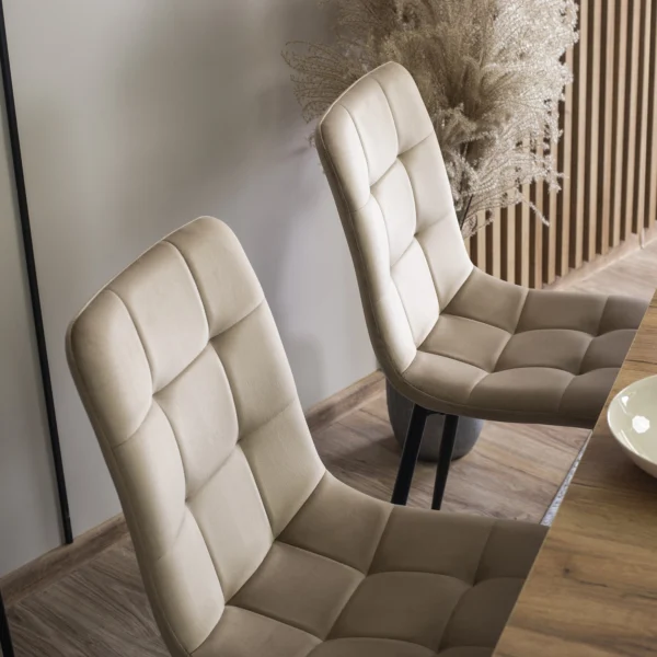 Scaun din velur bej PERU