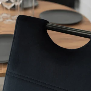 Scaun LOPEZ din velur negru