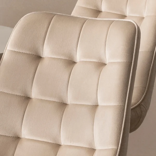 Scaun DEVI din catifea crem