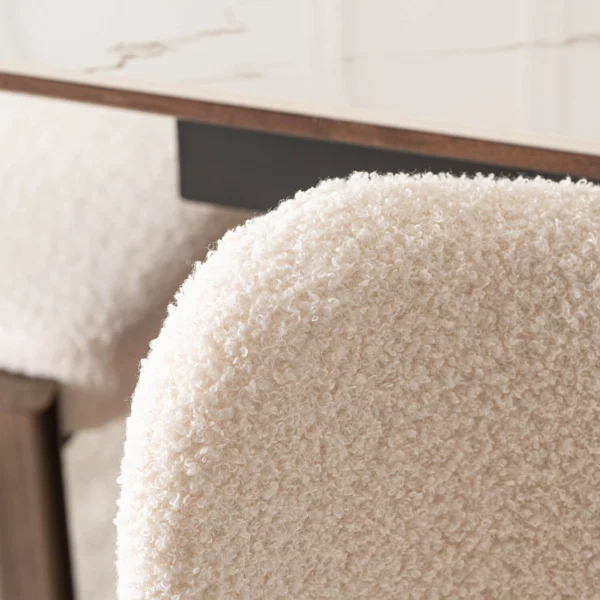 Set masă LIZBONA 160-200 cm marmură albă/oraș și 4 scaune GRENADA crem — MOBILA