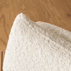 Scaun rotativ WILLA, crem, din țesătură bouclé — MOBILA